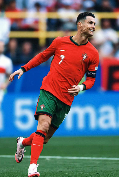 C羅沙特聯(lián)征程再進(jìn)一球，千球目標(biāo)近在咫尺